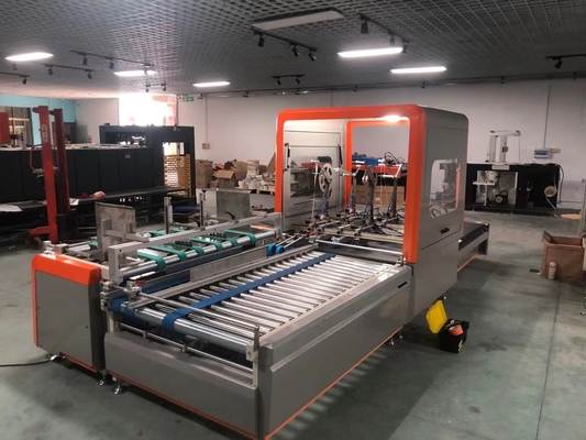波形箱の自動ホールダーのGluer機械100m/Min速度18KW
