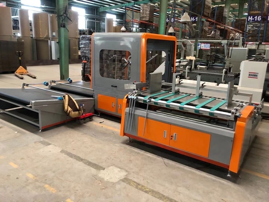 6600*2100*1600mmの機械を形作る波形のカートン箱のホールダーのGluer 60m/minの紙箱